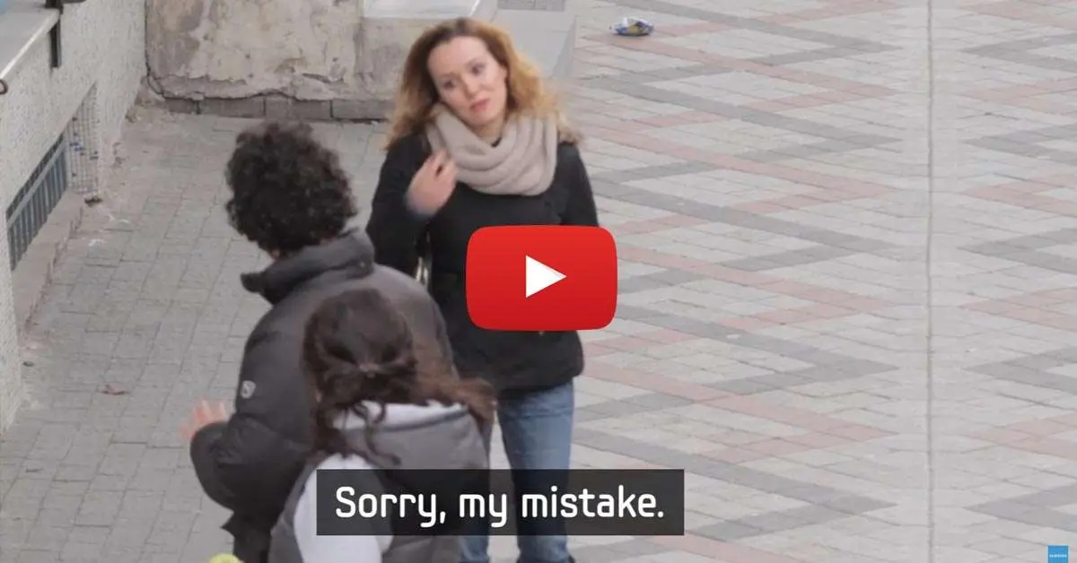 MUST WATCH HEARING HANDS AD BY SAMSUNG