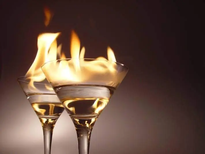 flaming_cocktails