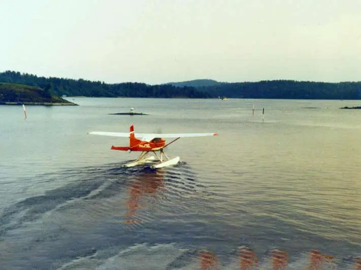 seaplanes
