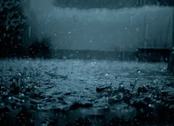 Heavy rainfall hits Vizag due to Daye Cyclone