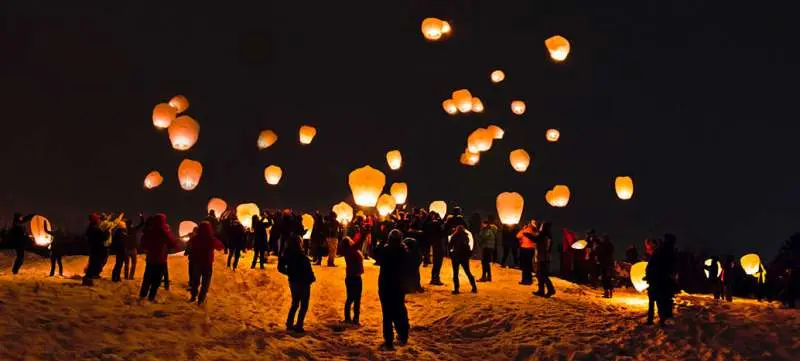 sky lantern airport problems