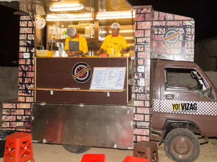 Pizza Stop at Smoke N' Grill