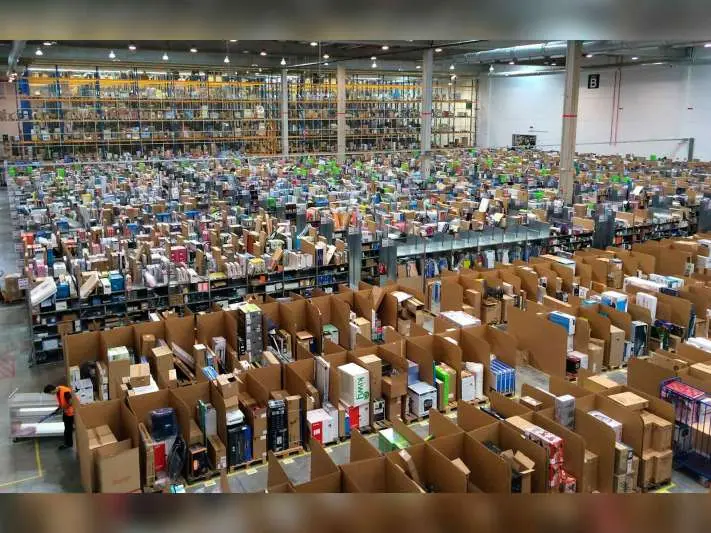 Amazon Fulfillment Centre