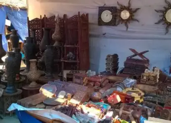A Peek Into The Craft Bazaar At RK Beach