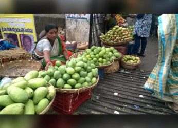 Arrival of the Emperor of Fruits at Poorna Market & Rythu Bazaar
