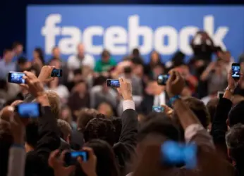 Say Hello to the New Facebook! 