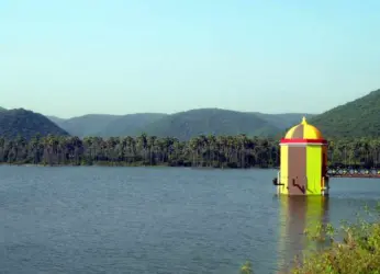 Old Reservoir Becomes A Dumping Ground