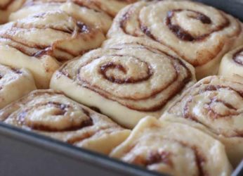 This cafe in Siripuram serves the best cinnamon rolls in town. Check out NOW