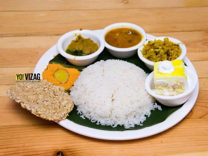 Enjoy the typical 'Maa ke hath ka khaana' at this cozy cafe in Lawsons Bay