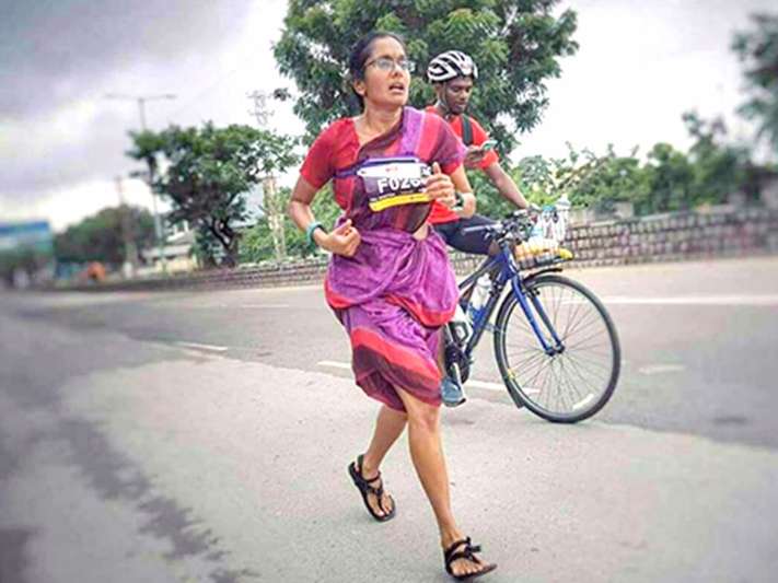 hyderabad marathon sari runner