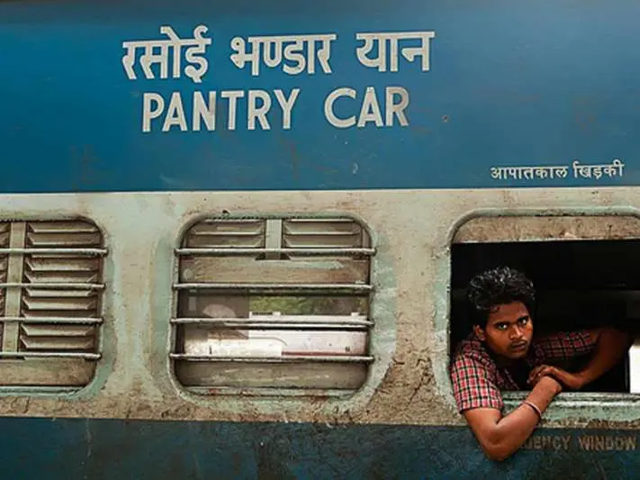 IRCTC plans Indian Railways to follow the catering model of Airlines to improve food quality.