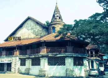 Iconic heritage buildings that stood the test of time in Visakhapatnam