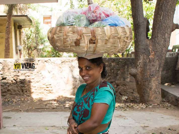 lakshmi, flower seller, visakhapatnam