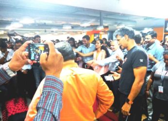 Visakhapatnam – Milind Soman, Usha Soman wow the Concentrix crowd with health, push ups and lots of selfies