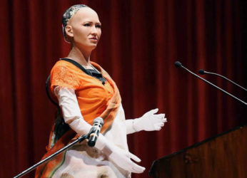 10 facts you need to know about humanoid robot Sophia
