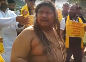 TDP MP N Sivaprasad turns ‘Tantrik’ to stage protest against centre outside Parliament