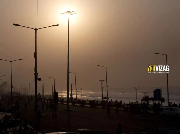 Officials propose making Vizag beach road one way. Citizens' opinions elicited