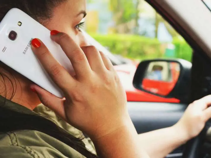 indian women, truecaller