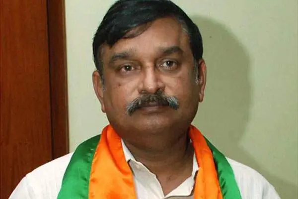 BJP MLA Vishnu Kumar Raju lashes out at TDP