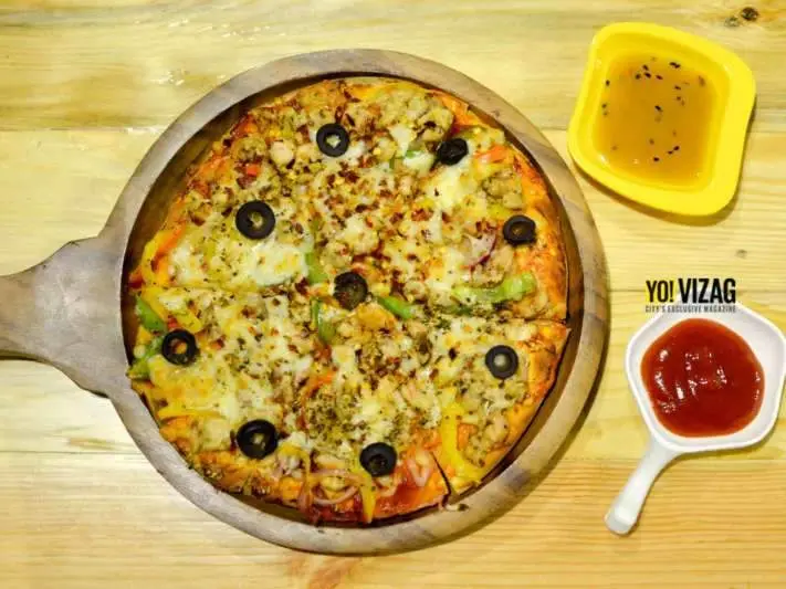 Food at this new restaurant in Vizag makes you happy