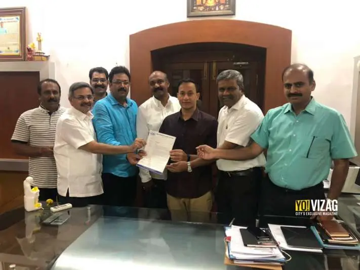 Time restrictions in Vizag Airport affects economy, says whip