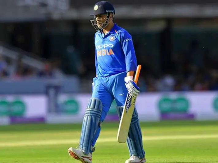 MS Dhoni, retirement