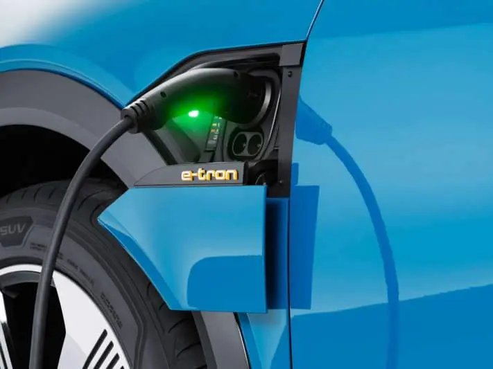 Electrifyingly fun to drive: the Audi e-tron