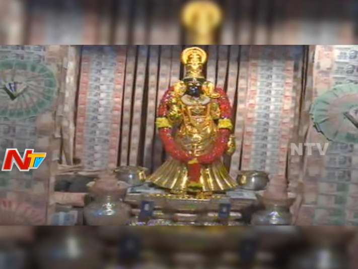 Sri Kanyaka Parameswari temple, vizag