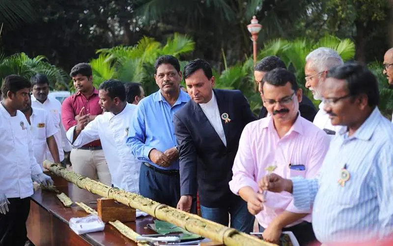 bamboo chicken, india book of records