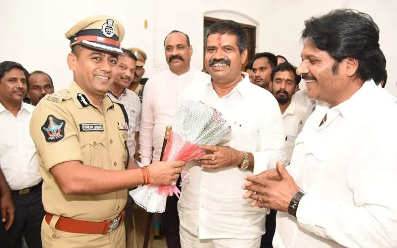 avanthi srinivas, vizag