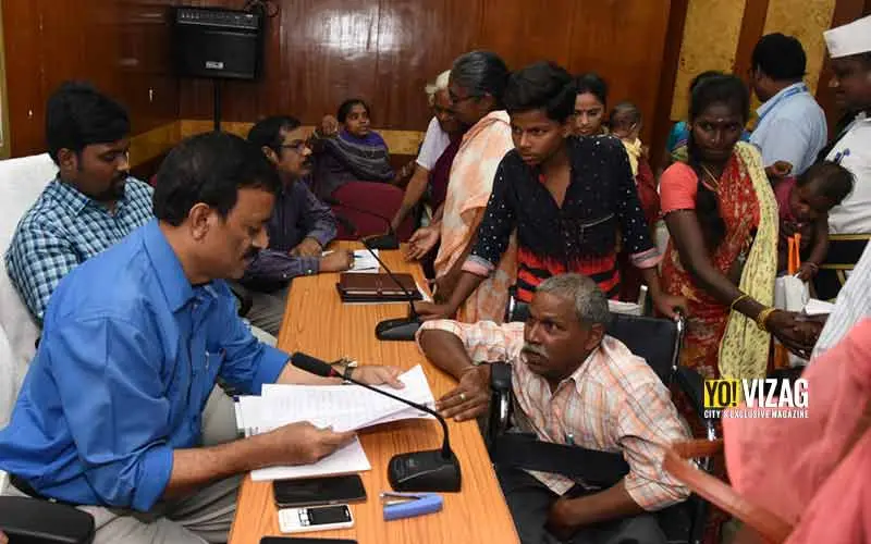 Visakhapatnam holds its first Spandana programme at the District Collectorate