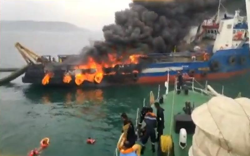visakhapatnam harbour, fire accident