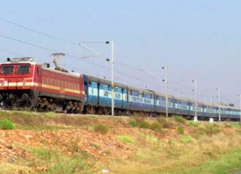 Visakha Express engine gets detached from its bogeys
