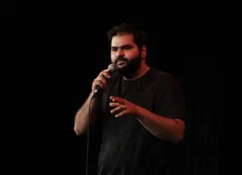 Popular comedian Kunal Kamra to perform in Visakhapatnam