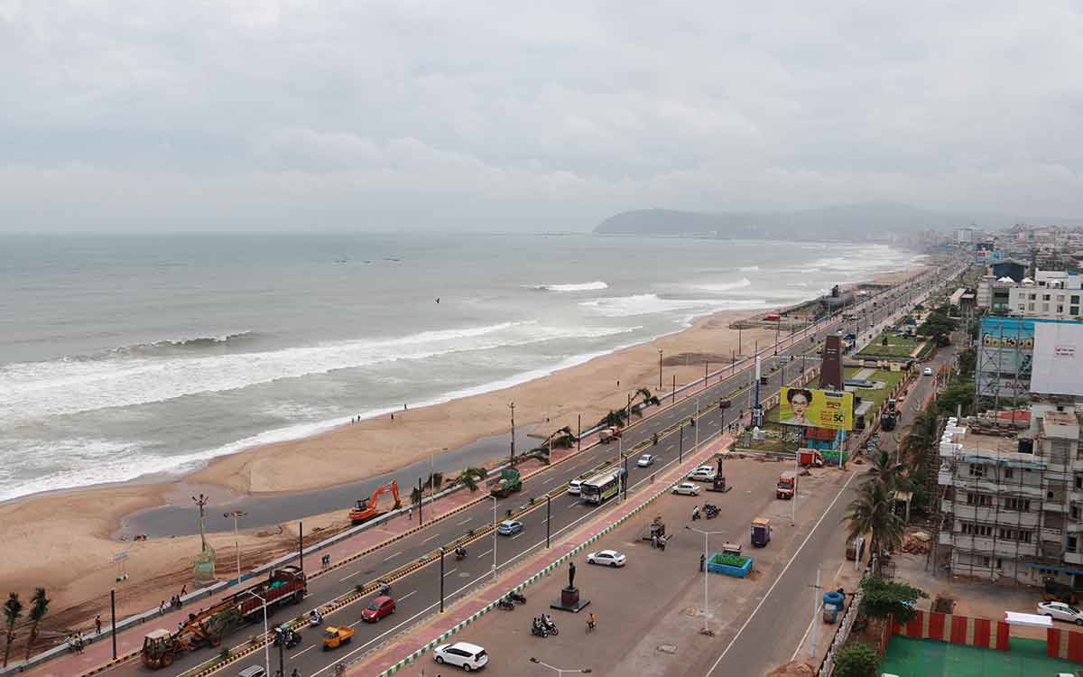 Traffic restrictions on Beach Road ahead of Republic Day celebrations in Vizag