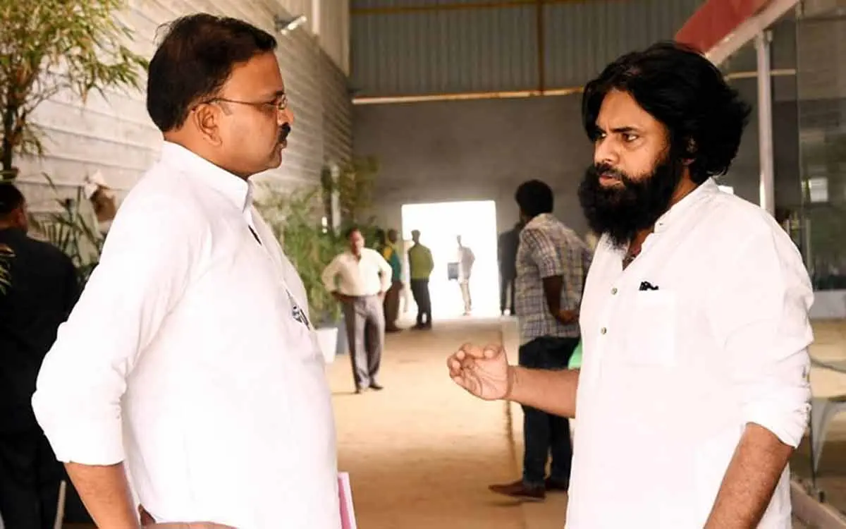 Pawan Kalyan responds to VV Lakshmi Narayana's resignation