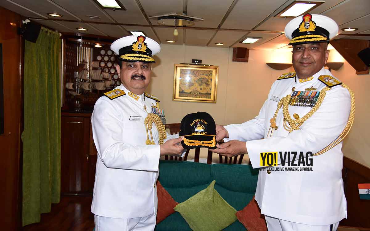 Rear Admiral Sanjay Vatsayan takes over as Eastern Fleet Commander in Visakhapatnam