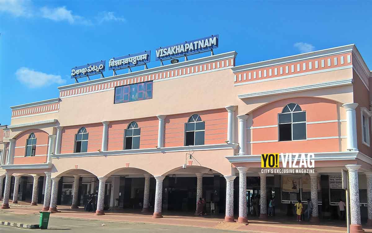 Visakhapatnam railway station exit