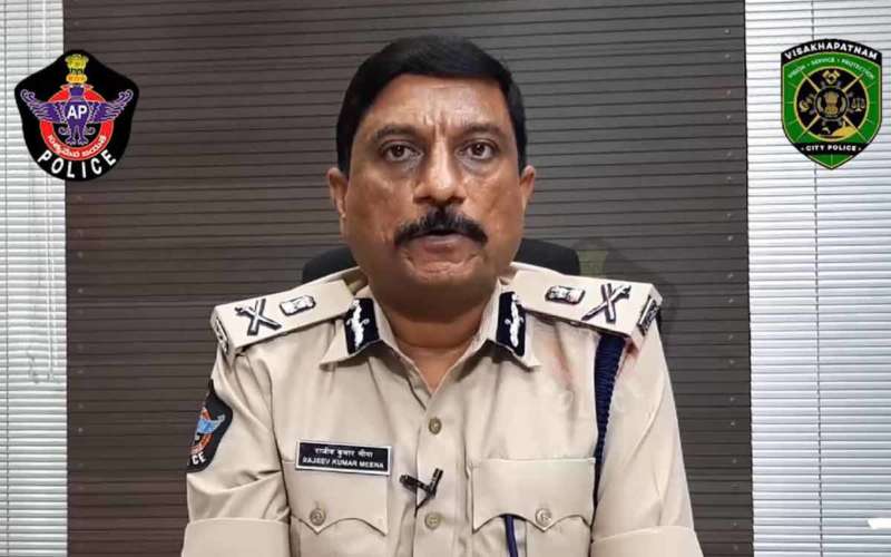 Visakhapatnam Police urge citizens to stay indoors amid coronavirus outbreak, Vizag Polce Commssioner