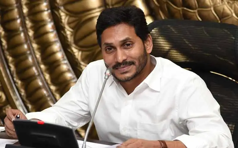 Andhra Pradesh Government takes steps to halt COVID-19 spread