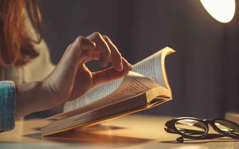 9 best dystopian novels that every adult should read 