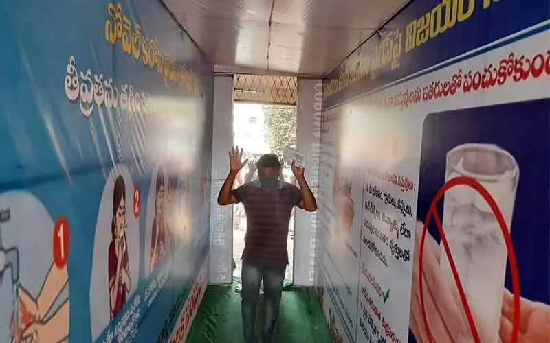 Majority of COVID-19 patients in Andhra Pradesh in age group of 21-40 years