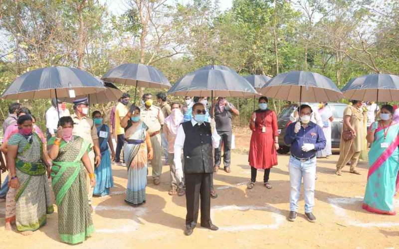 Vizag Doctor: Umbrella Theory can help people maintain social distance