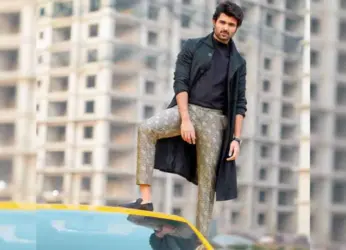 Tollywood stands by Vijay Deverakonda as actor calls to kill fake news