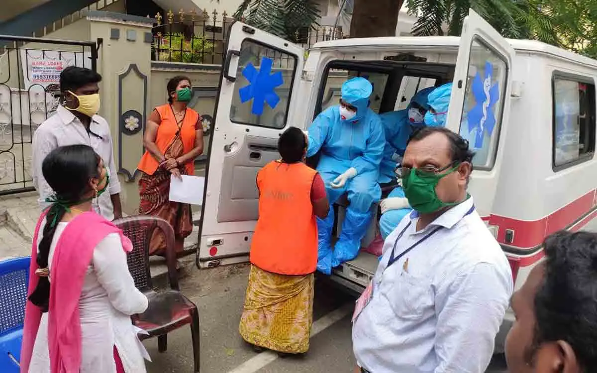 GVMC intensifies mobile testing as COVID-19 cases rise in Vizag