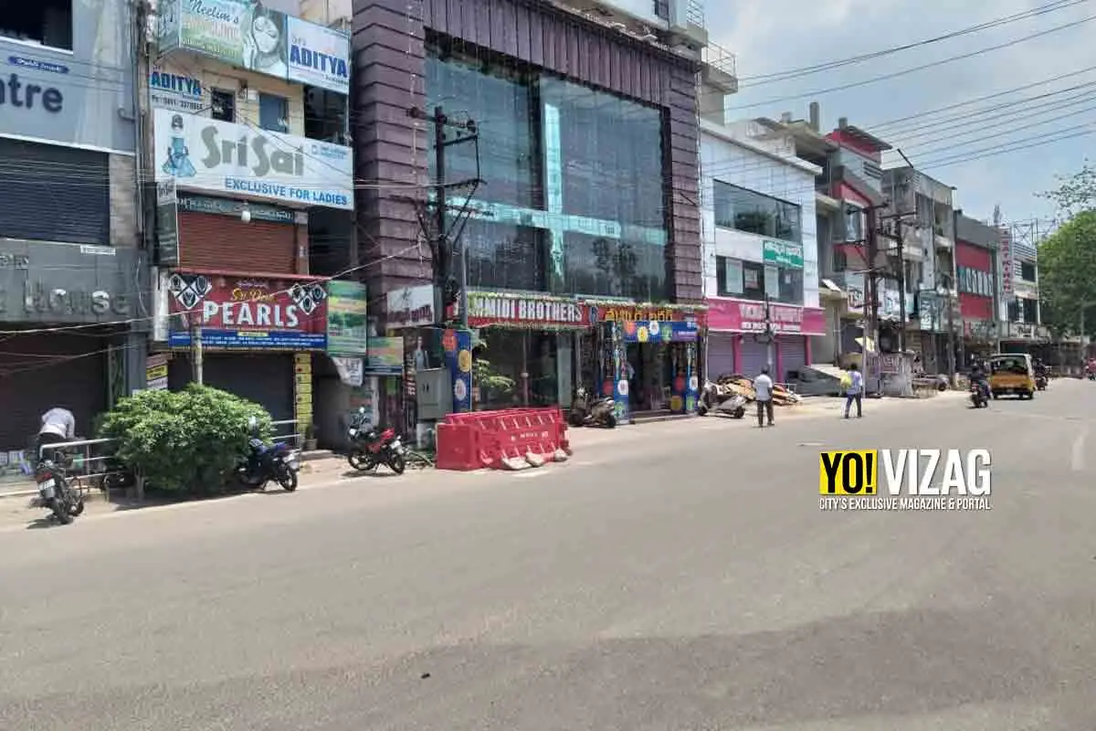 Daba Gardens and Jagadamba areas shutdown as Vizag sees COVID-19 spike