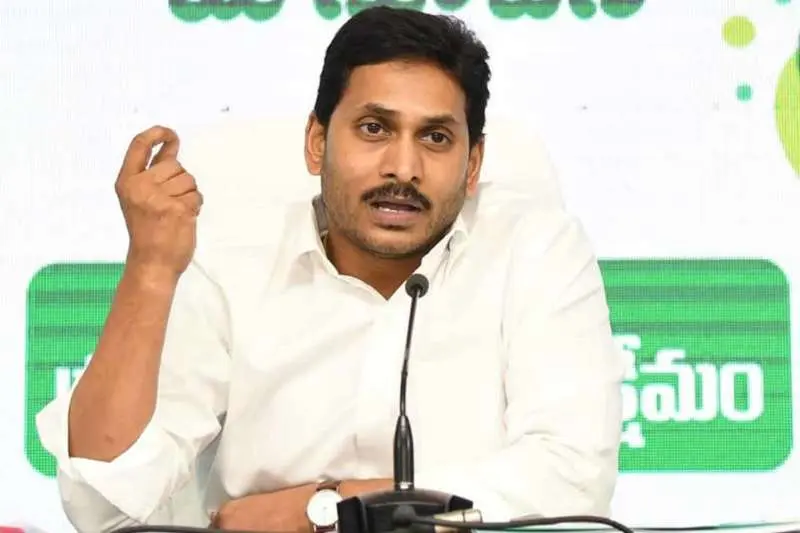 AP government places price cap on COVID-19 treatment in private hospitals