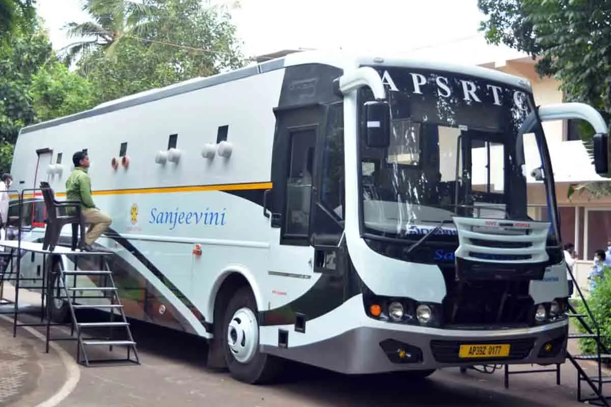 Report to officials immediately in case of fever or breathlessness: AP Health Secretary