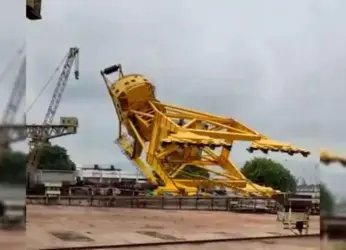 HSL announces Rs 50 lakh ex-gratia to kin of Vizag crane crash victims