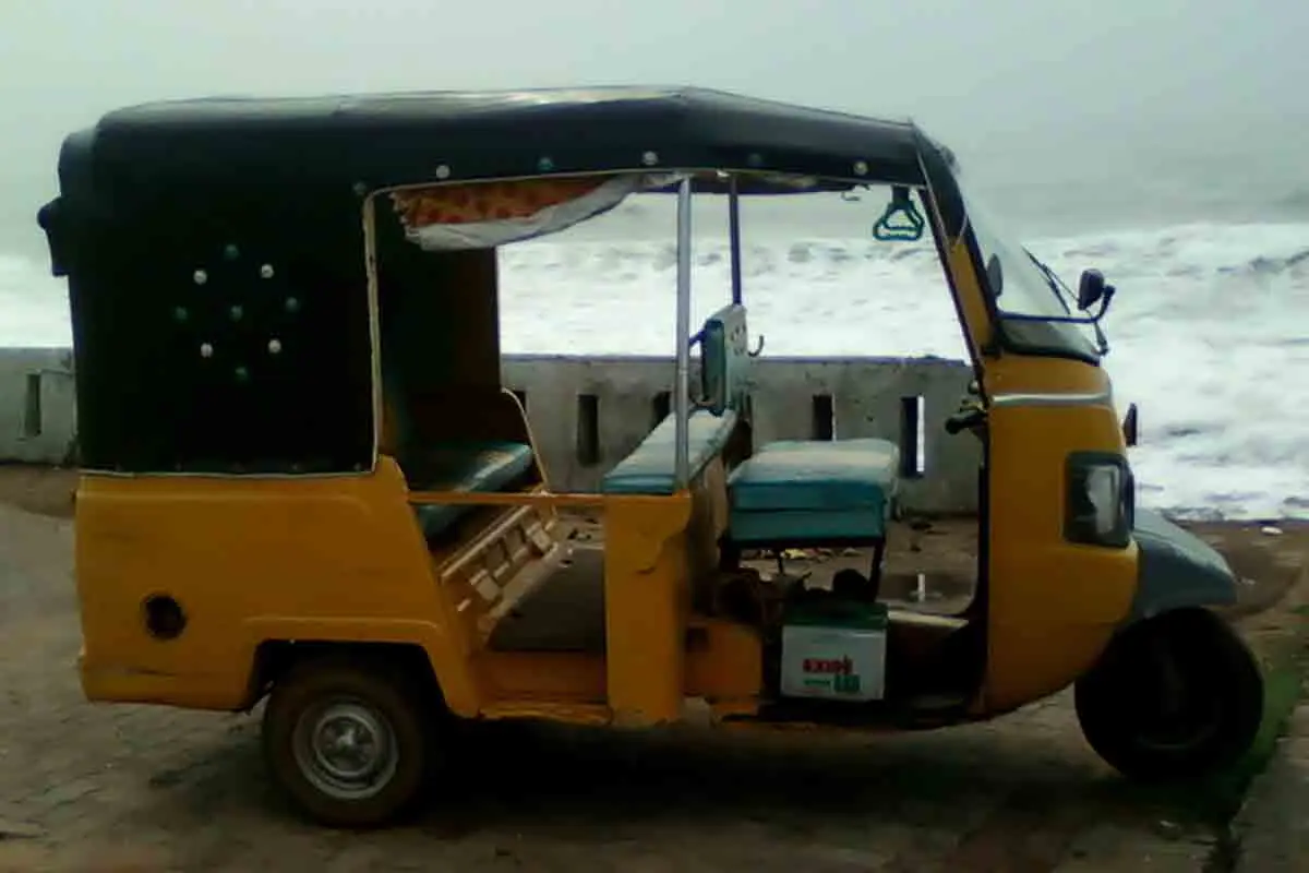 Autos in Vizag to be installed with panic buttons to enhance passenger safety